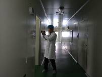 拍攝固體飲料生產(chǎn)設(shè)備 袋泡茶包裝設(shè)備 阿里深度驗(yàn)廠(chǎng)德州健之源